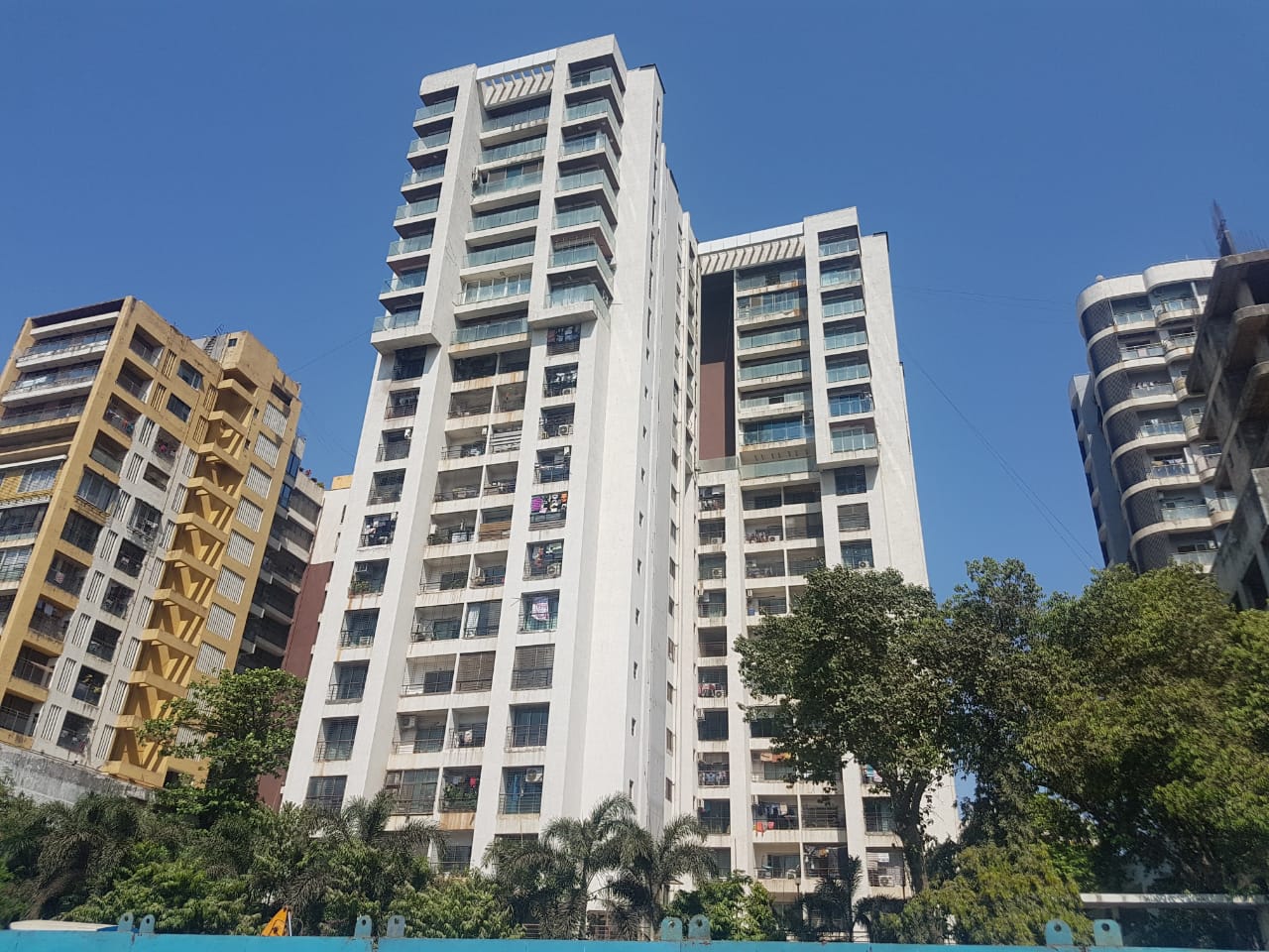 Main - Platinum Tower, Andheri West